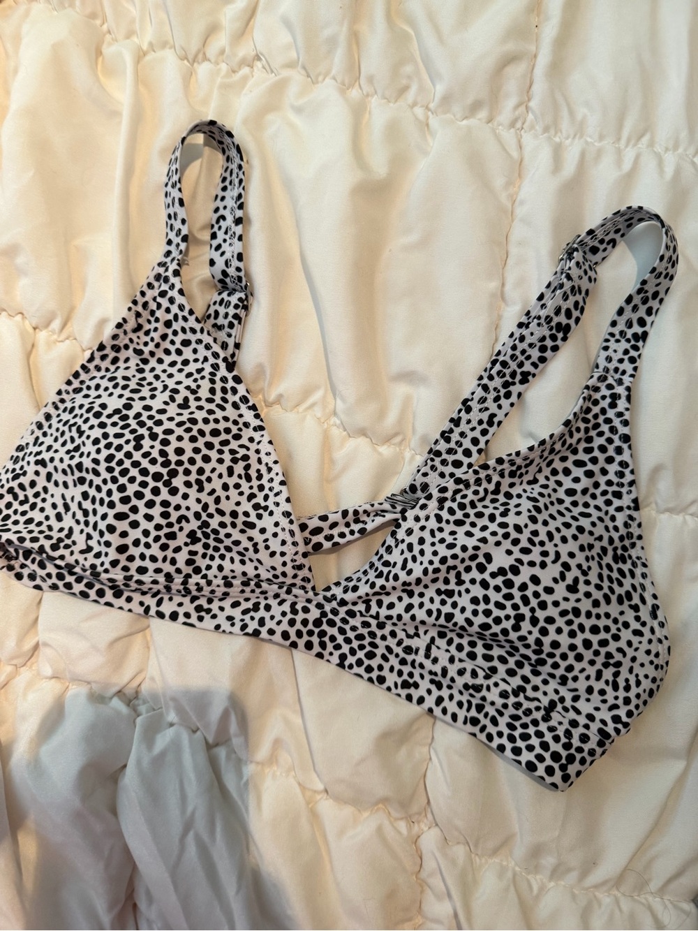 SHEIN Black & White Dot Triangle bathing suite top
